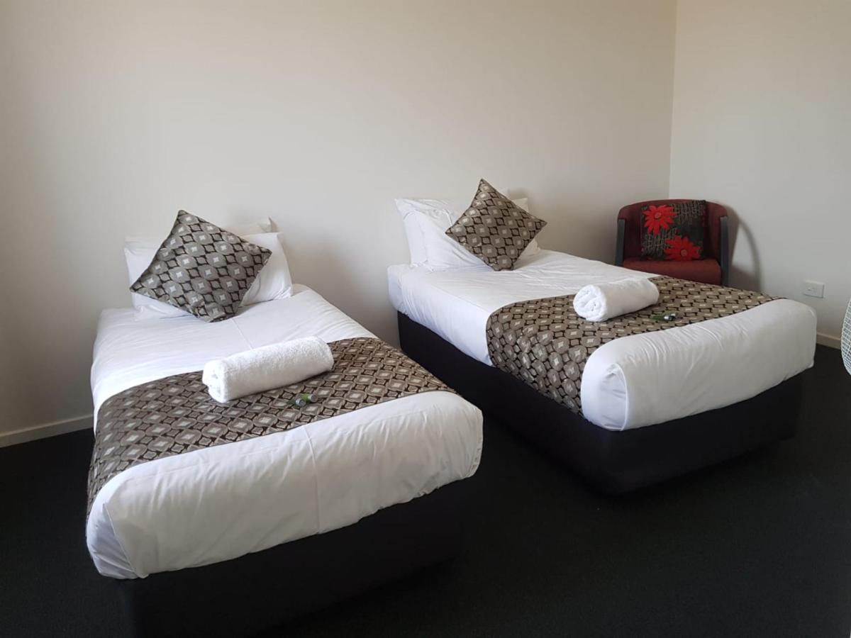 Gateway Motor Inn 워남불 외부 사진