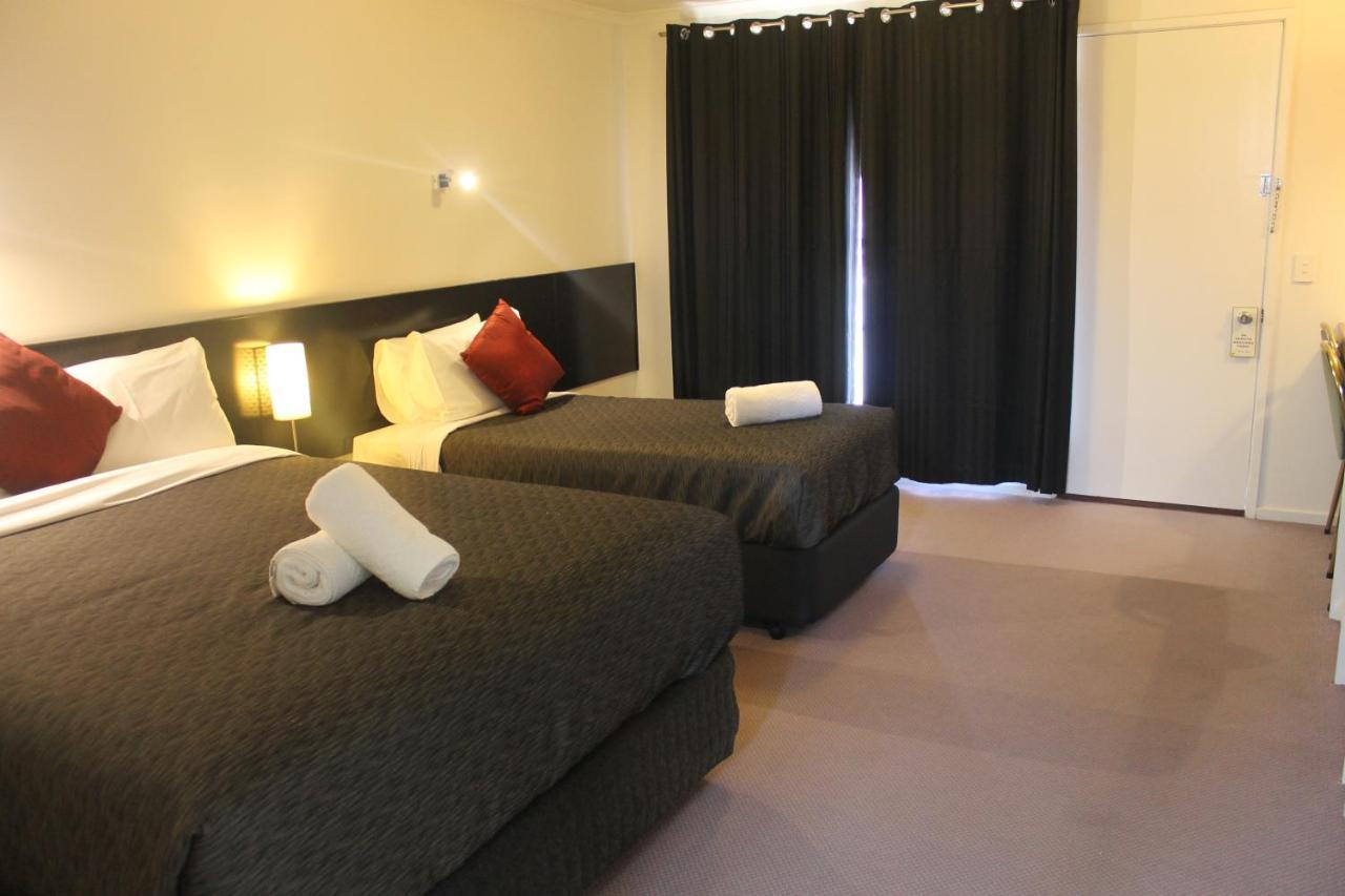 Gateway Motor Inn 워남불 외부 사진